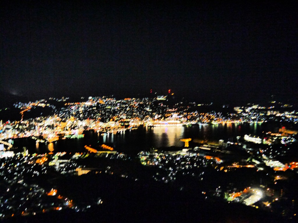 長崎夜景更榮獲世界新 三大夜景 。