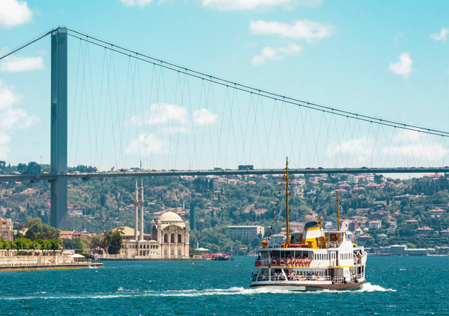 博斯普魯斯海峽遊船Bosphorus Strait Boat