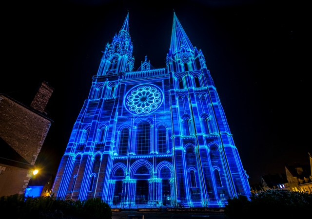 夏特燈光節Chartres en Lumières