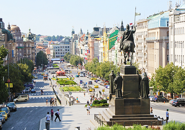 瓦茨拉夫廣場Wenceslas square