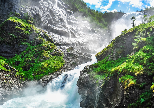 柯約斯瀑布Kjosfossen