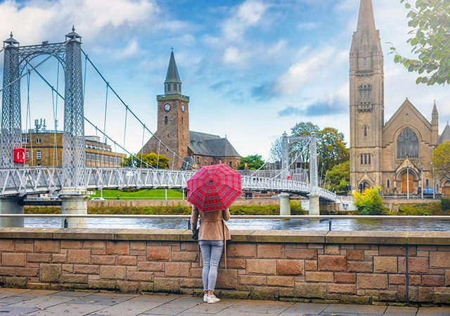 印威內斯Inverness