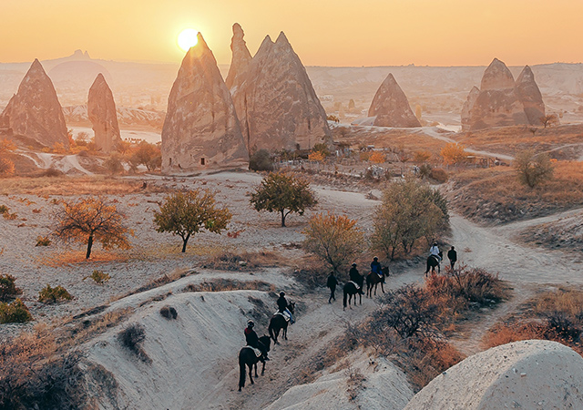 卡帕多奇亞日落騎馬之旅Sunset Horse Riding