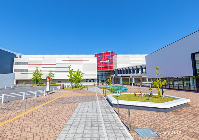 LaLaport名古屋港AQULS