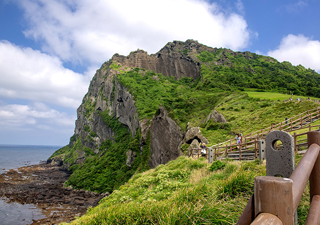 城山日出峰 Seongsan Sunrise Peak