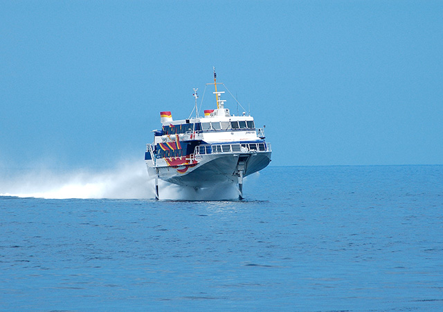 Toppy飛魚高速船