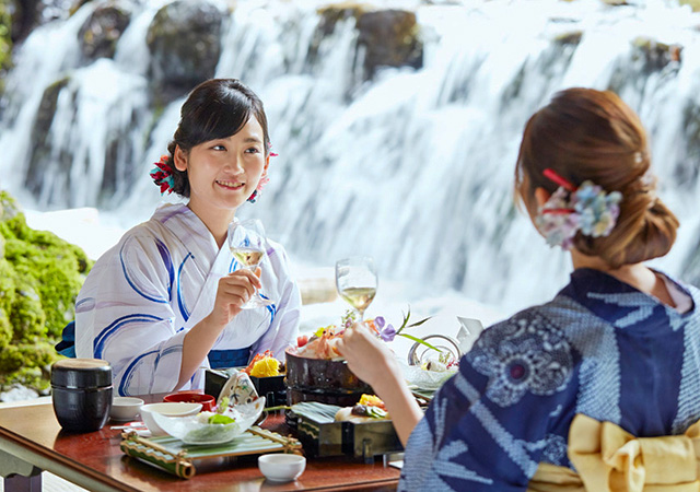 貴船川床料理