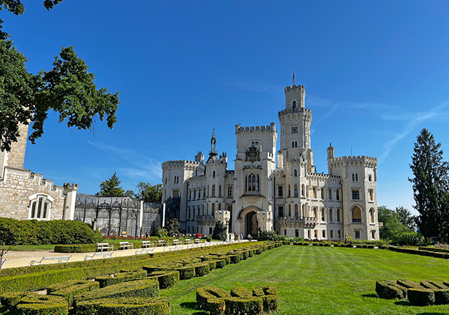 琥珀卡城堡Hluboka Castle