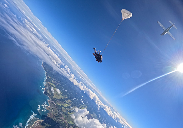 歐胡島高空跳傘