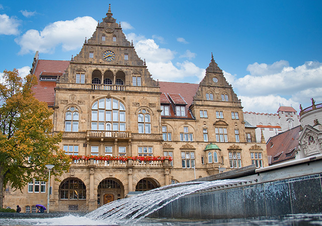畢勒費爾德 Bielefeld