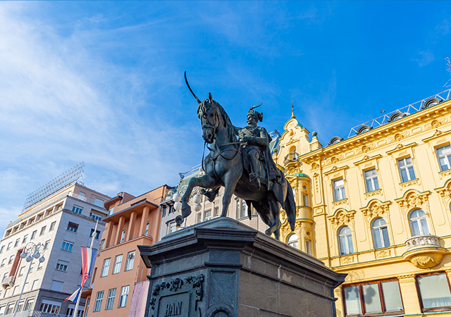 耶拉齊洽廣場 Ban Jelačić Square