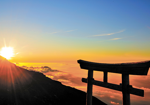 【期間限定】五感體驗登富士山．河口湖湯泉宿五日