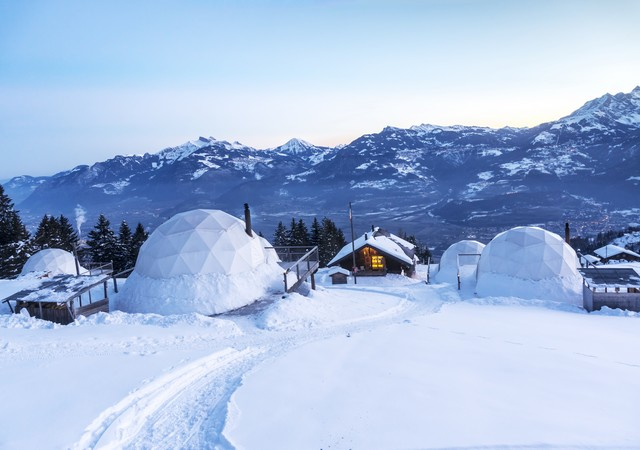 【期間限定】德瑞．阿爾卑斯踏雪迎春．雙境繾綣12日